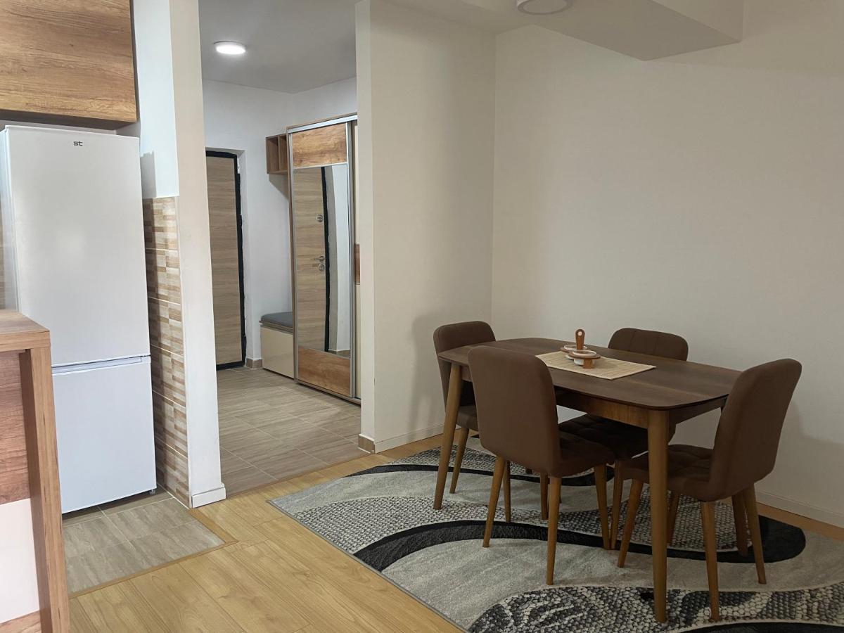 Maya Apartment Скопье Экстерьер фото