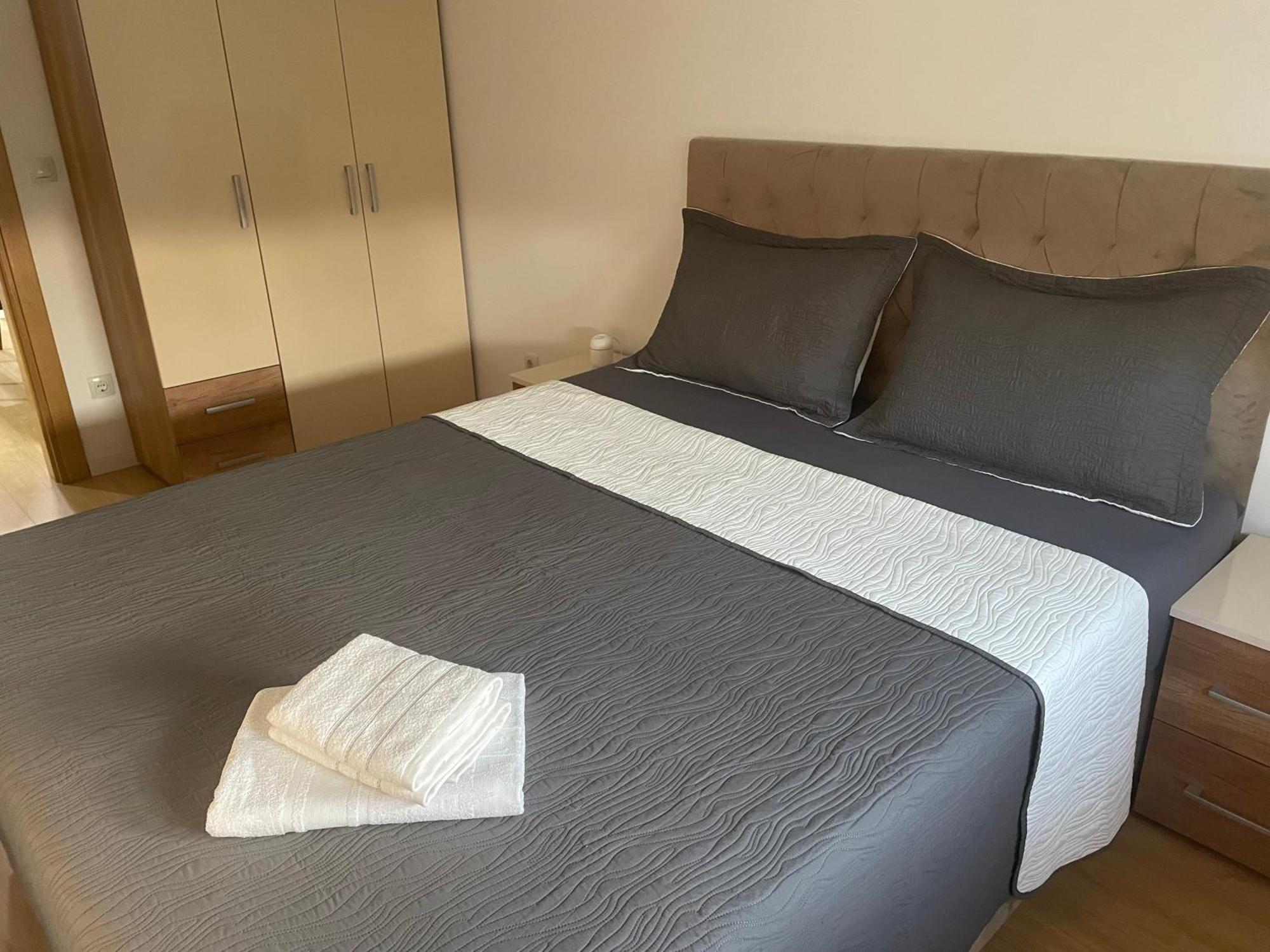 Maya Apartment Скопье Экстерьер фото